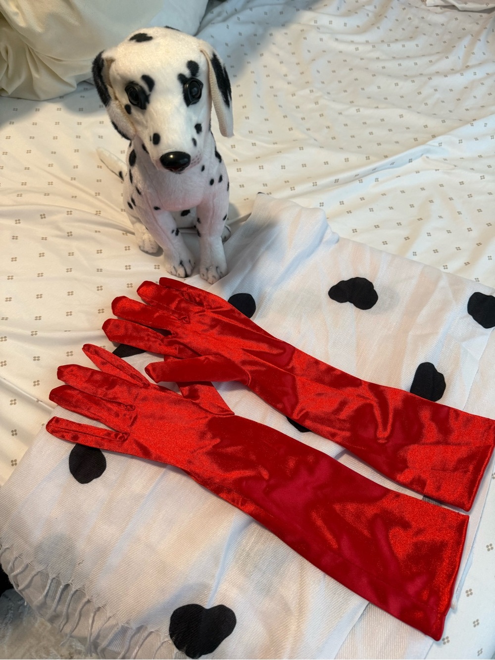Cruella Deville Accessories - Red Satin Long Gloves, Shawl, Plush Dalmatian Toy